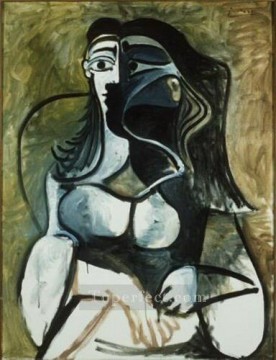 Pablo Picasso Painting - Woman Seated in an Armchair 1917 Pablo Picasso